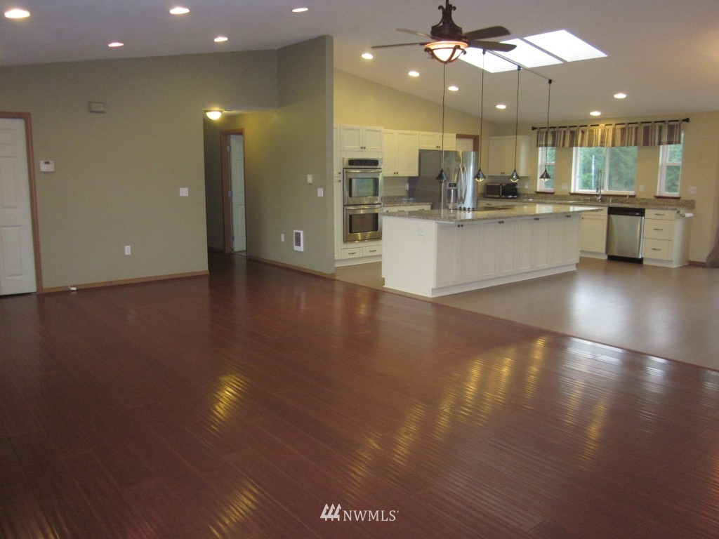 6450 Woodlyn Road Bellingham, WA 98226 - Photo 7 of 25 Gallery Image 7