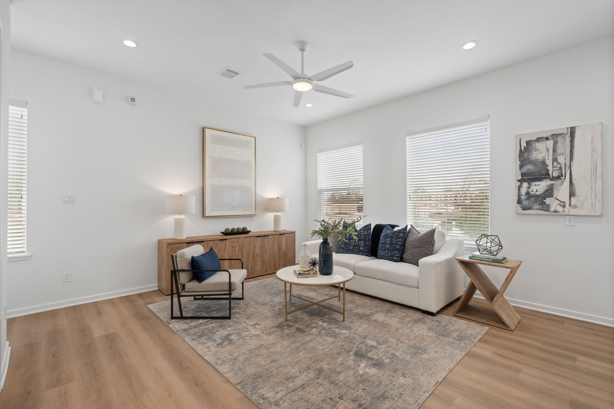 4746 Martin Street Houston, TX 77018 - Photo 15 of 48