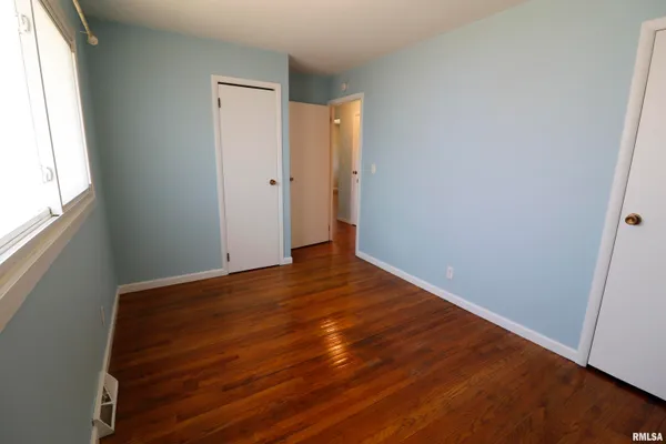 $115,000 | 5819 North Sedley Street, Peoria, IL 61615