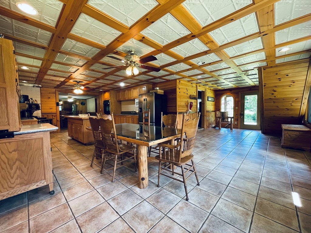 641 Stillhouse Road Laurel Fork, VA 24352 - Photo 10 of 73 Gallery Image 10