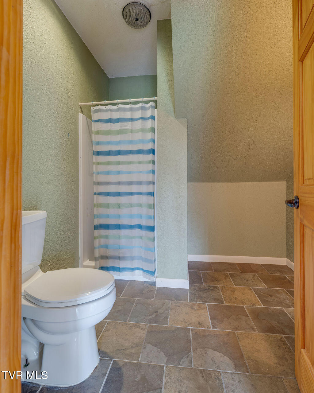 229 Ridgecrest Road Jonesborough, TN 37659 - Photo 42 of 61 042