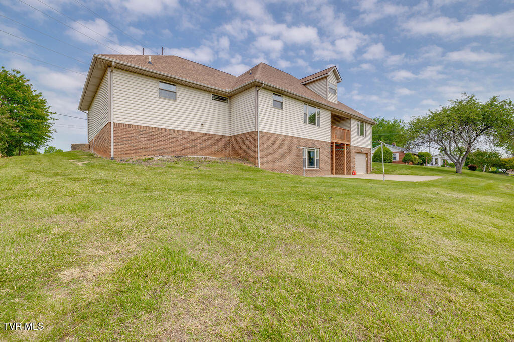 229 Ridgecrest Road Jonesborough, TN 37659 - Photo 51 of 61 051