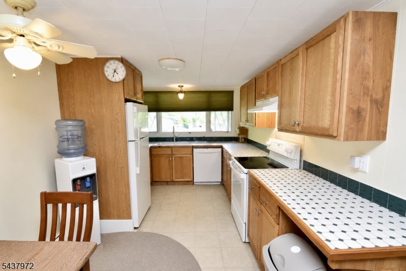 2 Elm Road Hamburg, NJ 07419 - Photo 6 of 18