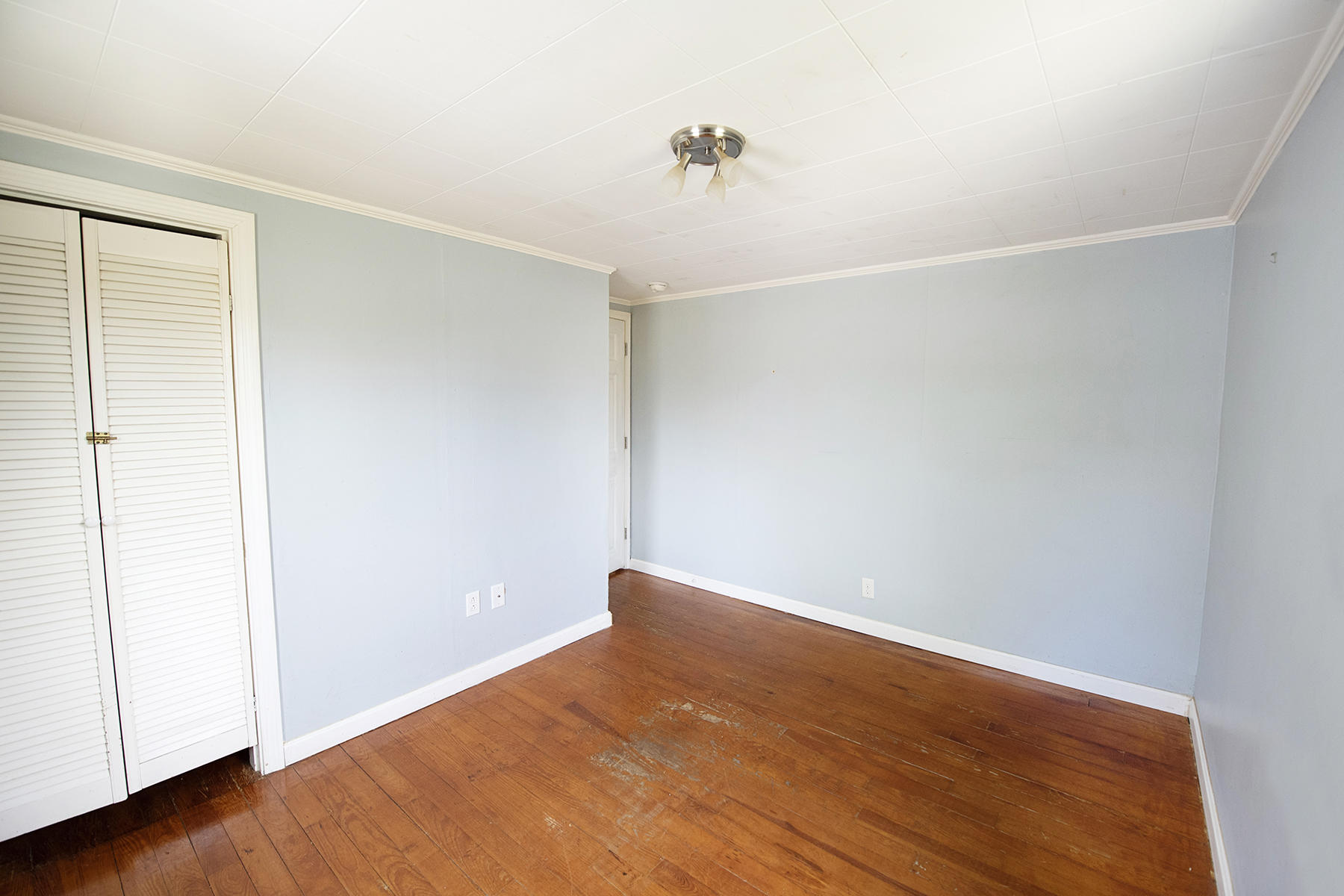 13 Pine Hill Road York, ME 03902 - Photo 16 of 19 Closet in BR 2