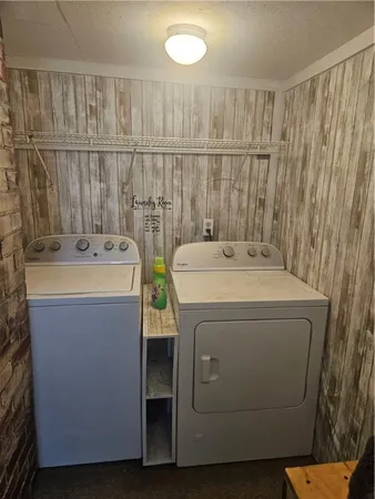 $130,000 | 51 Interstate Parkway, Bradford, PA 16701