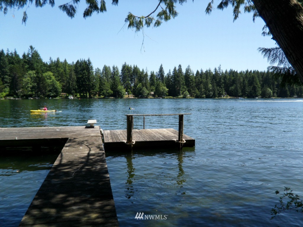 2970 East Phillips Lake Loop Road Shelton, WA 98584 - Photo 2 of 10 Gallery Image 2