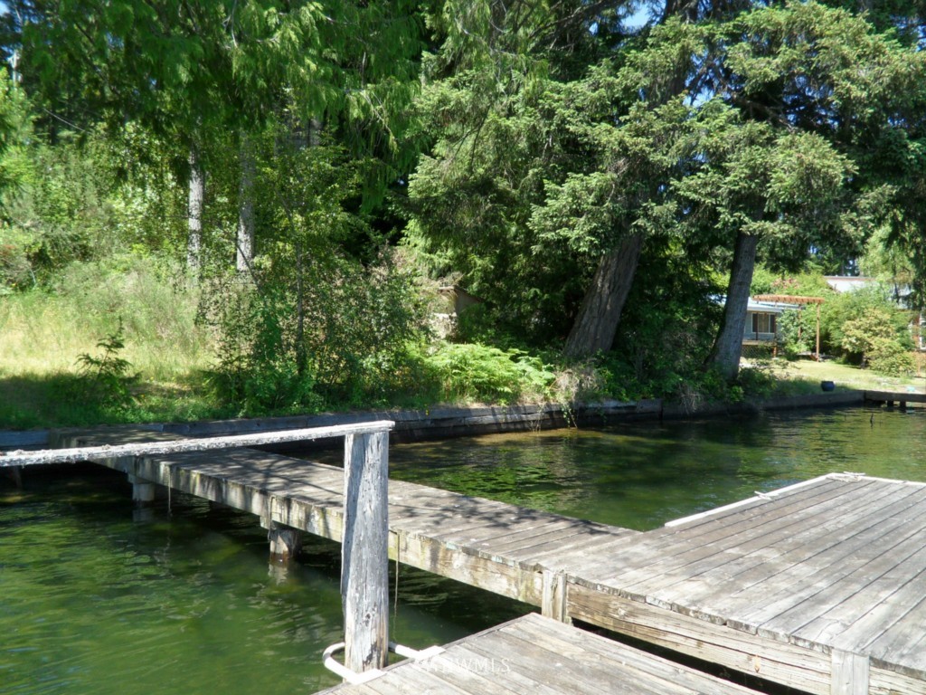 2970 East Phillips Lake Loop Road Shelton, WA 98584 - Photo 3 of 10 Gallery Image 3