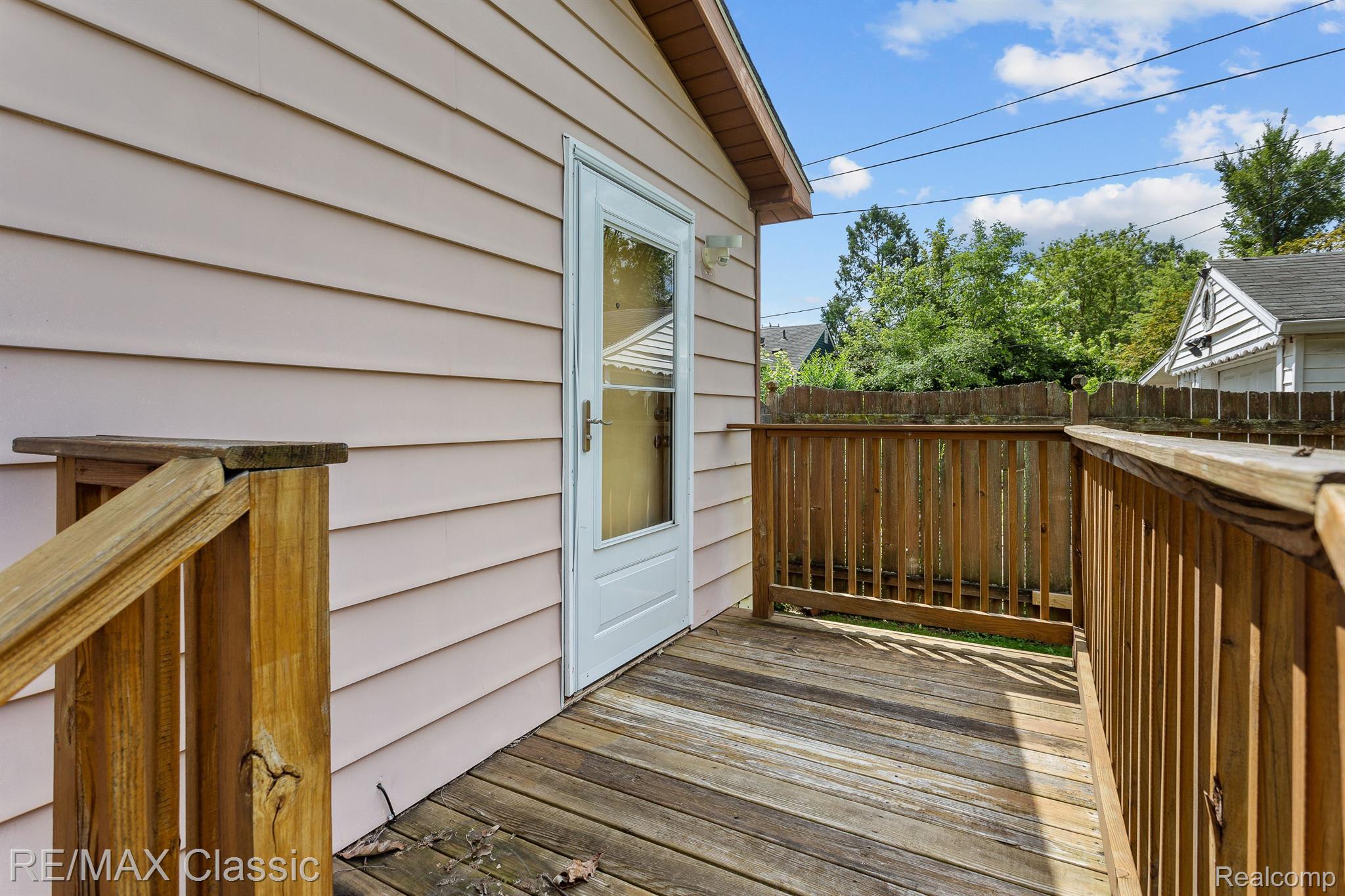 4312 Howe Road Wayne, MI 48184 - Photo 32 of 39 Gallery Image 32