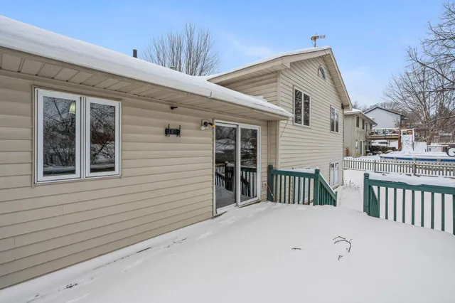 $349,900 | 5593 Upper 183rd Street West, Farmington, MN 55024