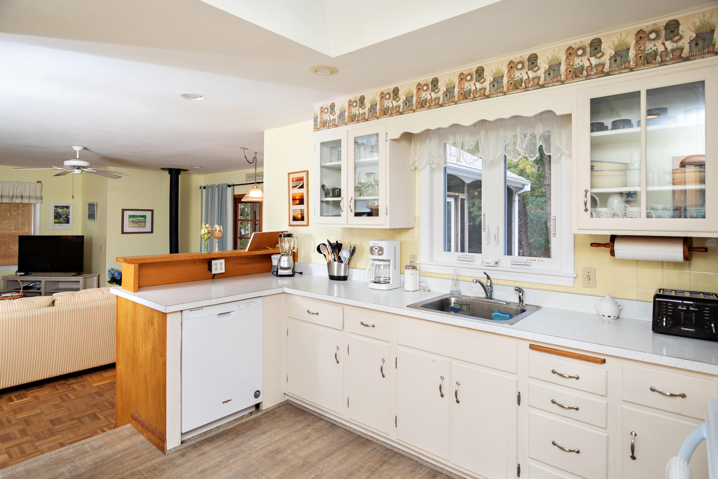 800 Governor Prence Road Eastham, MA 02642 - Photo 7 of 31 10