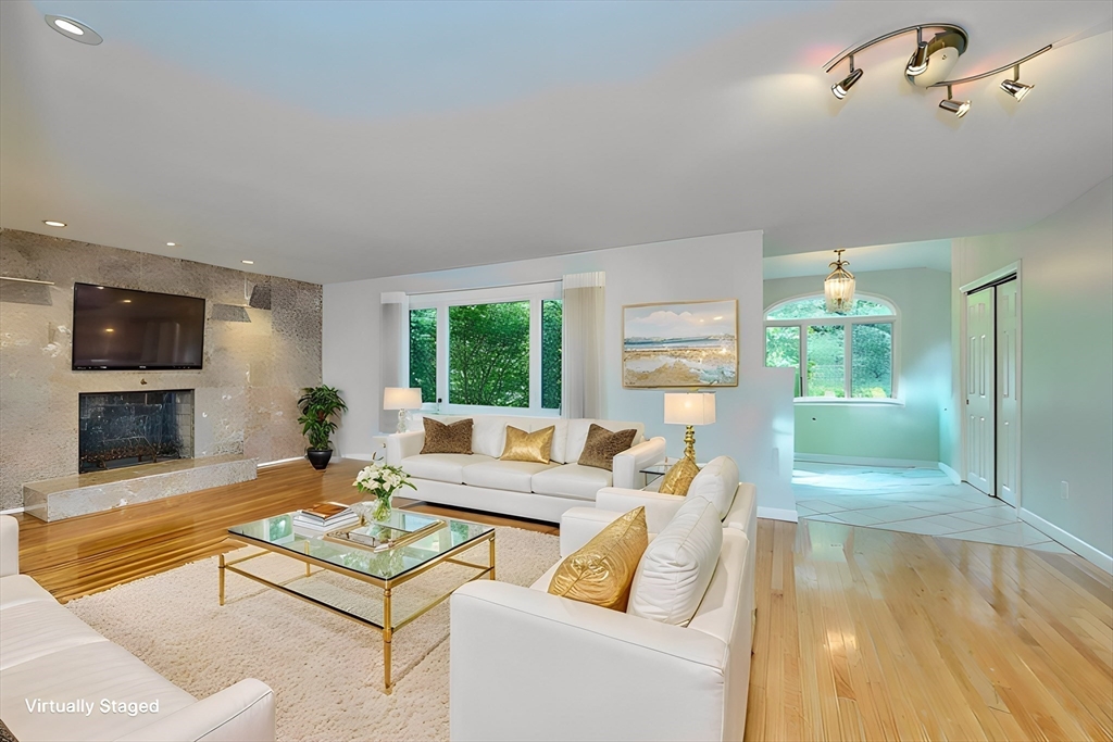 274 Cochituate Road Wayland, MA 01778 - Photo 7 of 25 Gallery Image 7