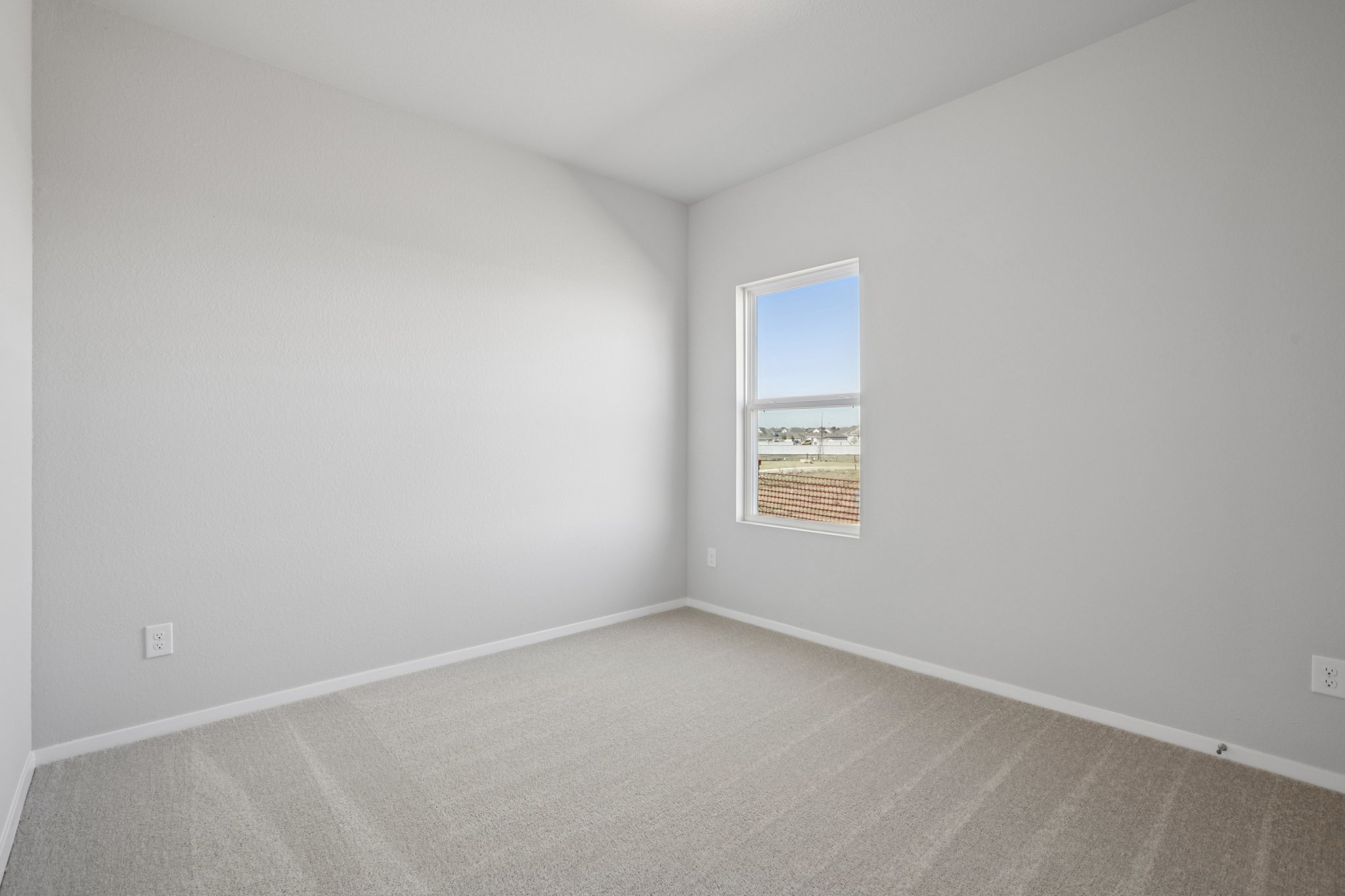 134 Summer Drive Elgin, TX 78621 - Photo 23 of 40 Secondary Bedroom