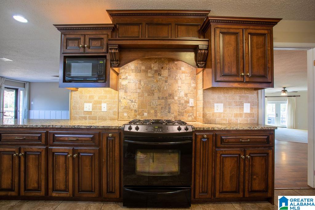 302 Eubanks Road Gadsden, AL 35903 - Photo 2 of 65