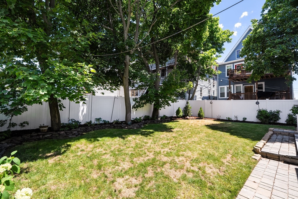 156 Locust Street Winthrop, MA 02152 - Photo 37 of 40