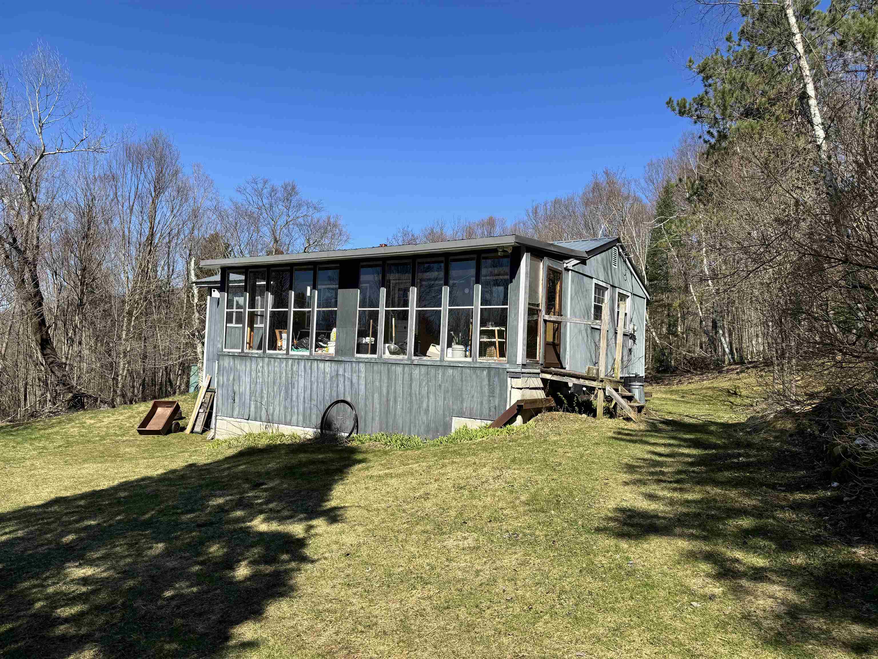 87 Hawthorn Road Bristol, VT 05443 - Photo 8 of 15 Gallery Image 8