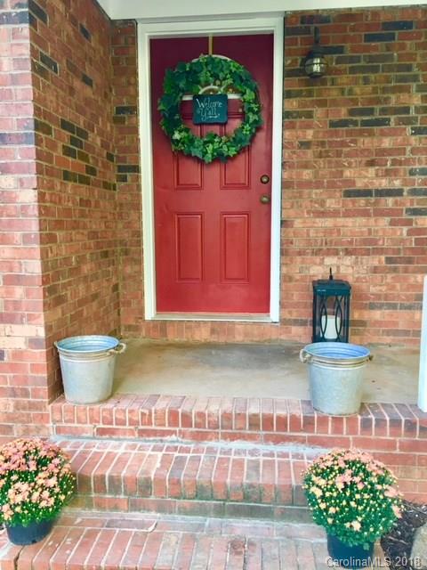 1300 Landrum Road Columbus, NC 28722 - Photo 4 of 30