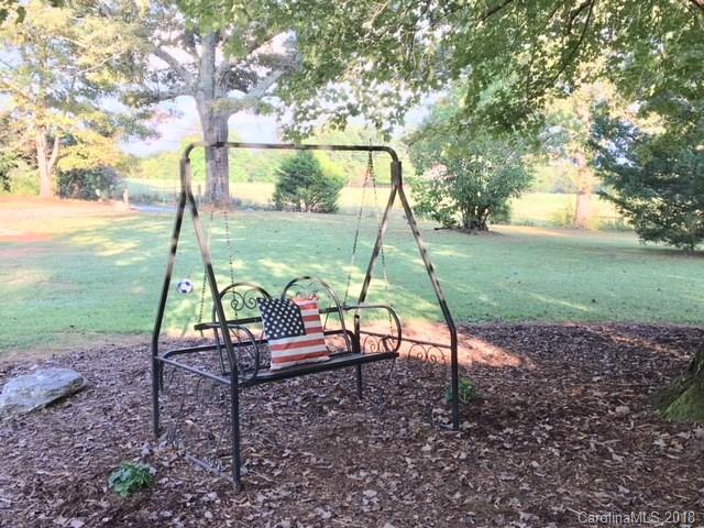 1300 Landrum Road Columbus, NC 28722 - Photo 7 of 30