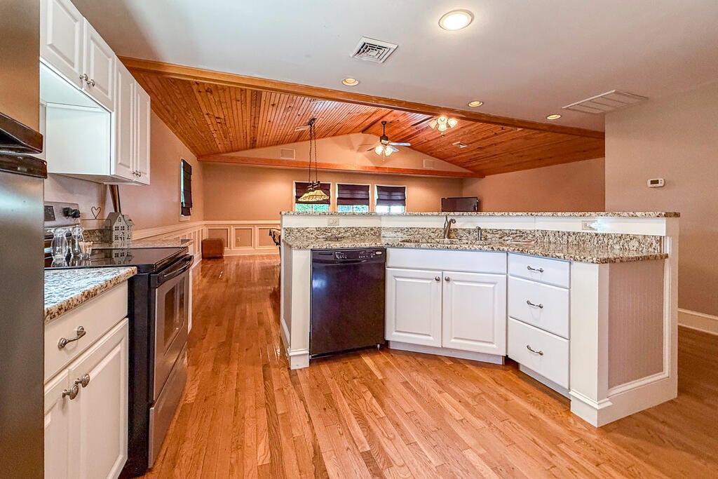 10541 Pine Tree Road Nassawadox, VA 23413 - Photo 26 of 32 Gallery Image 26