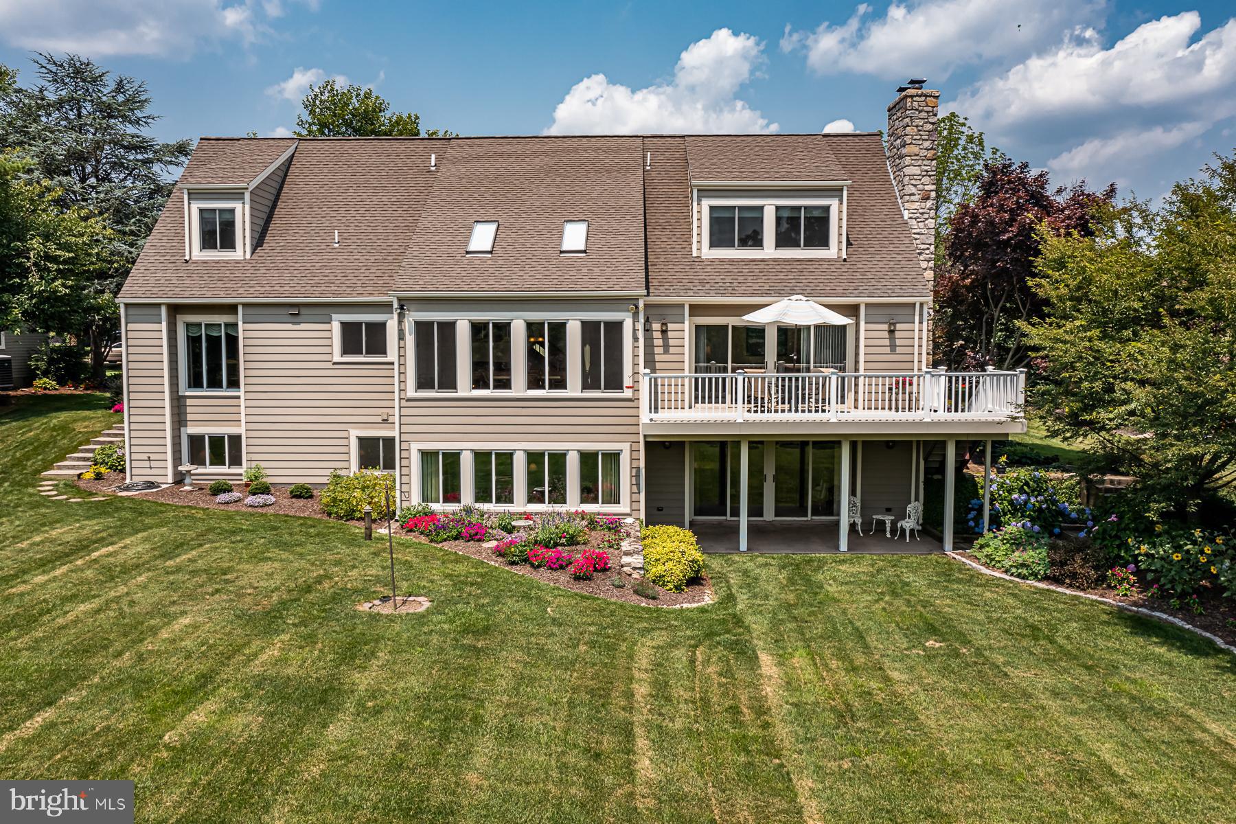 8 Hillendale Road Perkasie, PA 18944 - Photo 1 of 42 Gallery Image 1