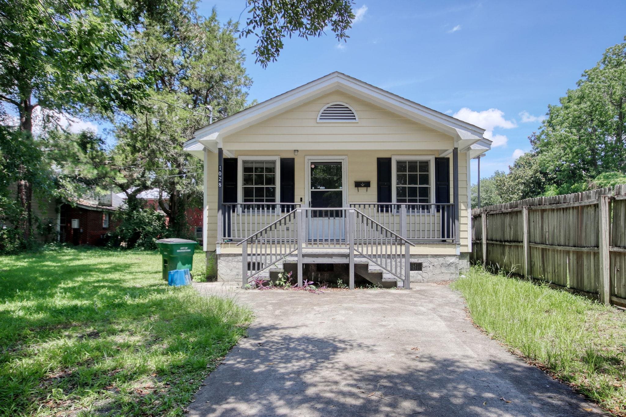 1028 Duke Street Georgetown, SC 29440 - Photo 20 of 27