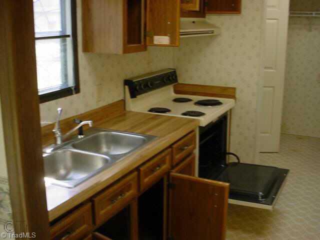 133 Brandie Road Maxton, NC 28364 - Photo 2 of 4 Other.