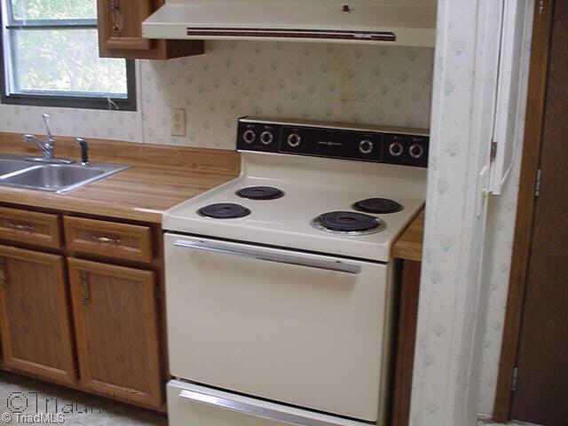 133 Brandie Road Maxton, NC 28364 - Photo 3 of 4 Other.