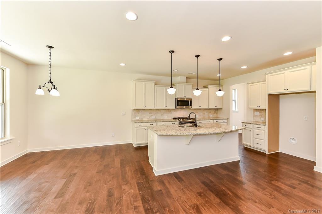 429 Sensibility Circle, Unit 10 Fort Mill, SC 29708 - Photo 7 of 24 Gallery Image 7
