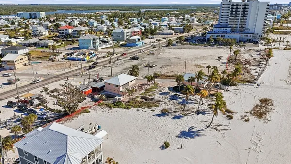 $2,500,000 | 67 Miramar Street, Fort Myers Beach, FL 33931