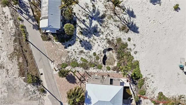 $2,500,000 | 67 Miramar Street, Fort Myers Beach, FL 33931