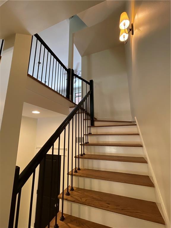1867 Gordon Manor Northeast Atlanta, GA 30307 - Photo 10 of 34 a view of entryway