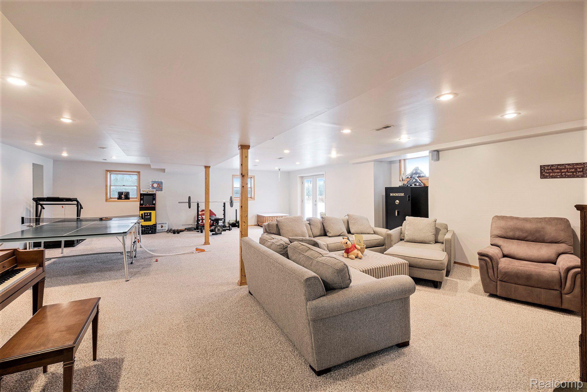 7104 Jordan Road Grand Blanc, MI 48439 - Photo 23 of 35 Gallery Image 23
