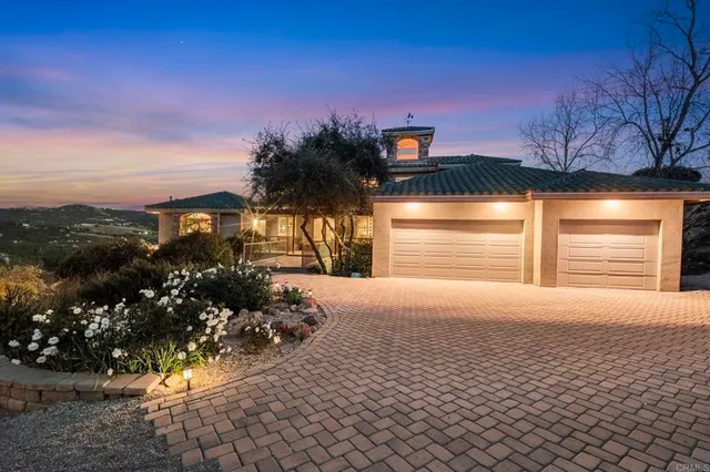 $1,949,000 | 18351 Woods Hill Lane, Ramona, CA 92065