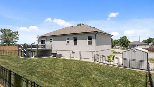 $410,000 | 3102 Katy Trail Drive, Harrisonville, MO 64701