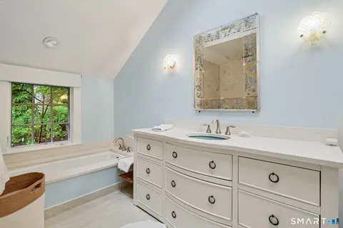 $1,299,000 | 4 Hidden Hill Road, Weston, CT 06883