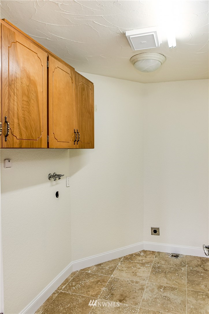 535 Walnut Street, Unit 201 Edmonds, WA 98020 - Photo 24 of 30 Gallery Image 24