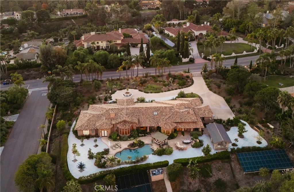 14725 Rancho Santa Fe Farms Road Rancho Santa Fe, CA 92067 - Photo 33 of 36