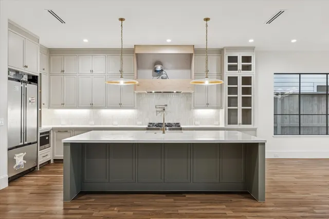 $1,795,000 | 1021 Ashland Street, Houston, TX 77008