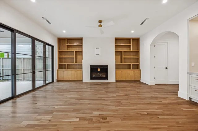 $1,795,000 | 1021 Ashland Street, Houston, TX 77008