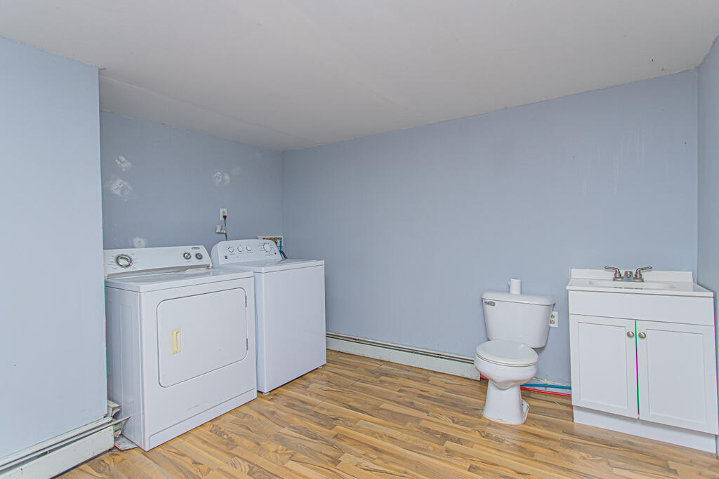 711 Cape Cod Hill Road New Sharon, ME 04955 - Photo 8 of 33 photo-14