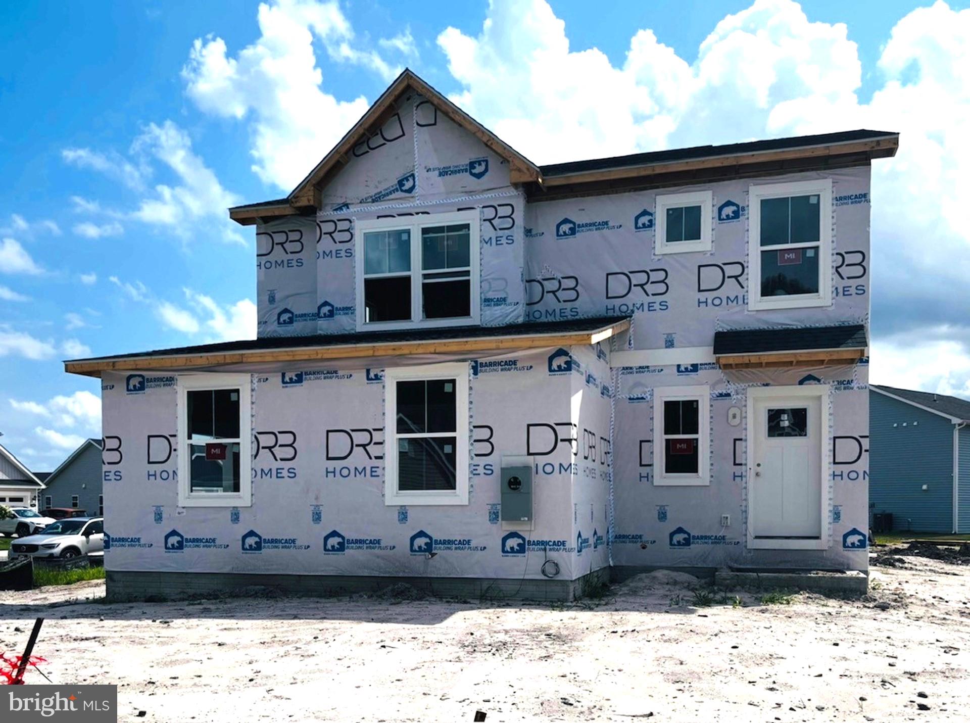 732 R Wilson Loop Georgetown, DE 19947 - Photo 2 of 41 a view of a large white building