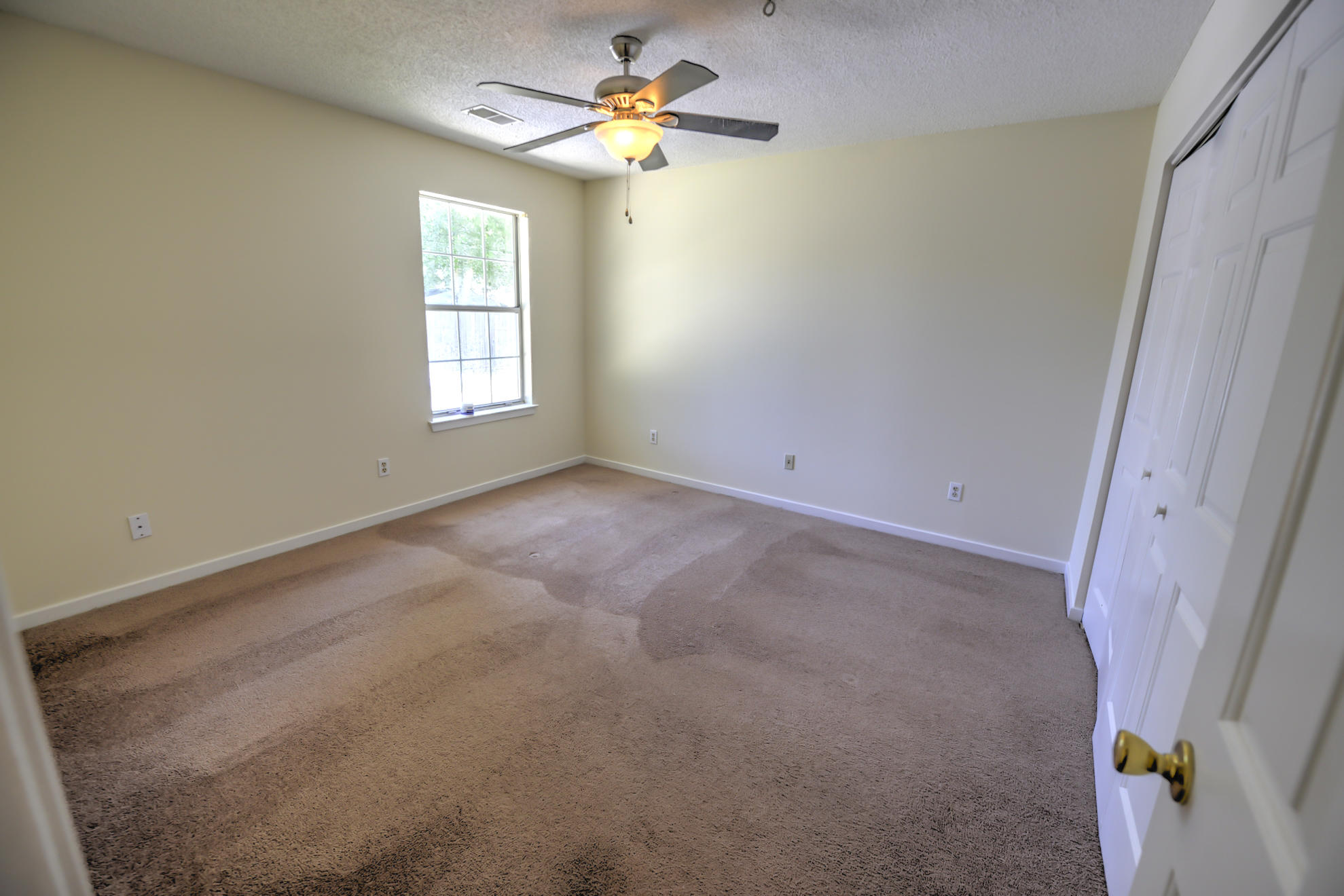 128 Cambridge Road Summerville, SC 29486 - Photo 18 of 33 Master Bedroom 1