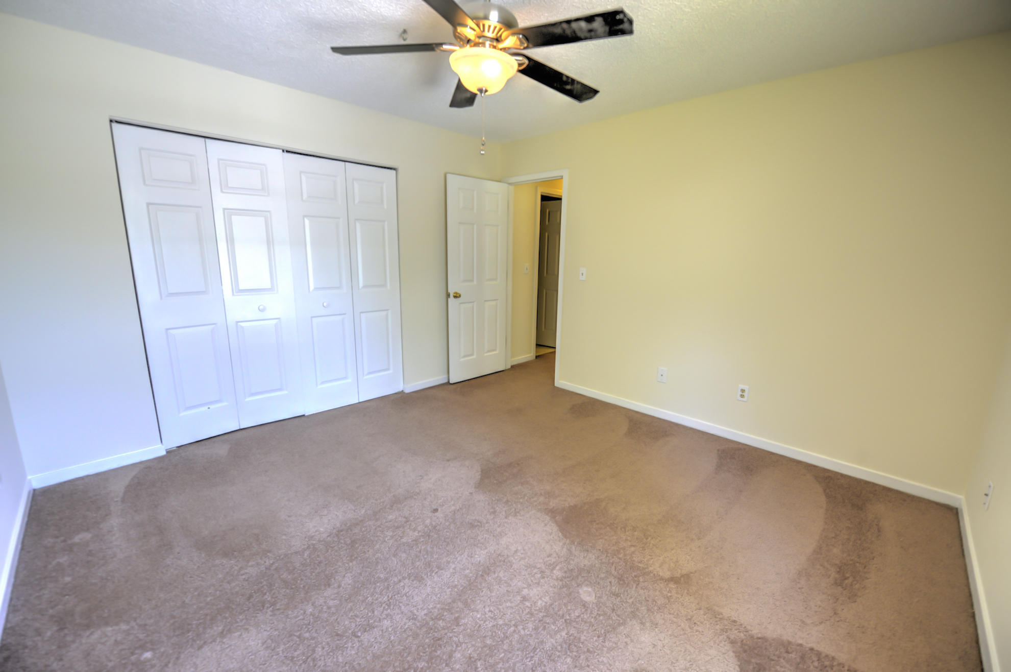 128 Cambridge Road Summerville, SC 29486 - Photo 19 of 33 Master Bedroom 3