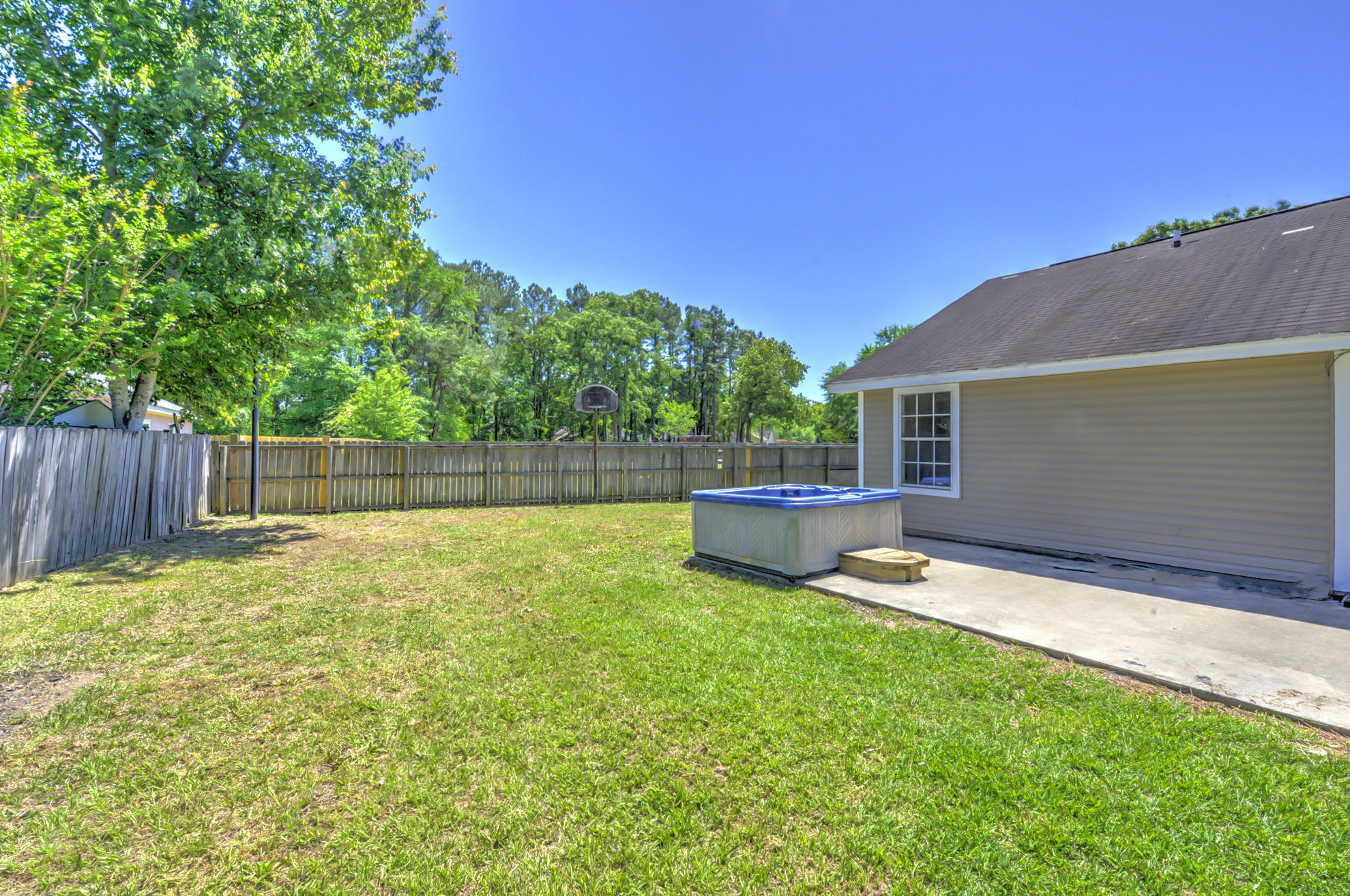 128 Cambridge Road Summerville, SC 29486 - Photo 25 of 33 Backyard 5