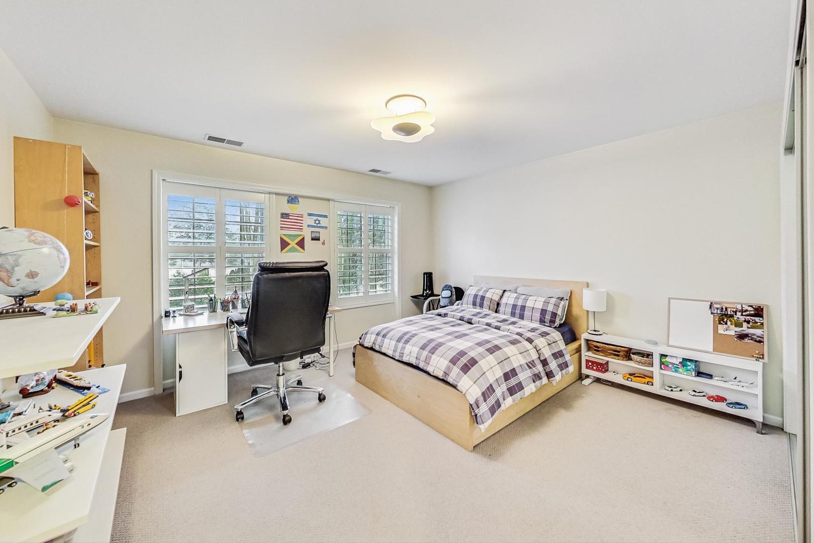 2020 Techny Road Northbrook, IL 60062 - Photo 23 of 41