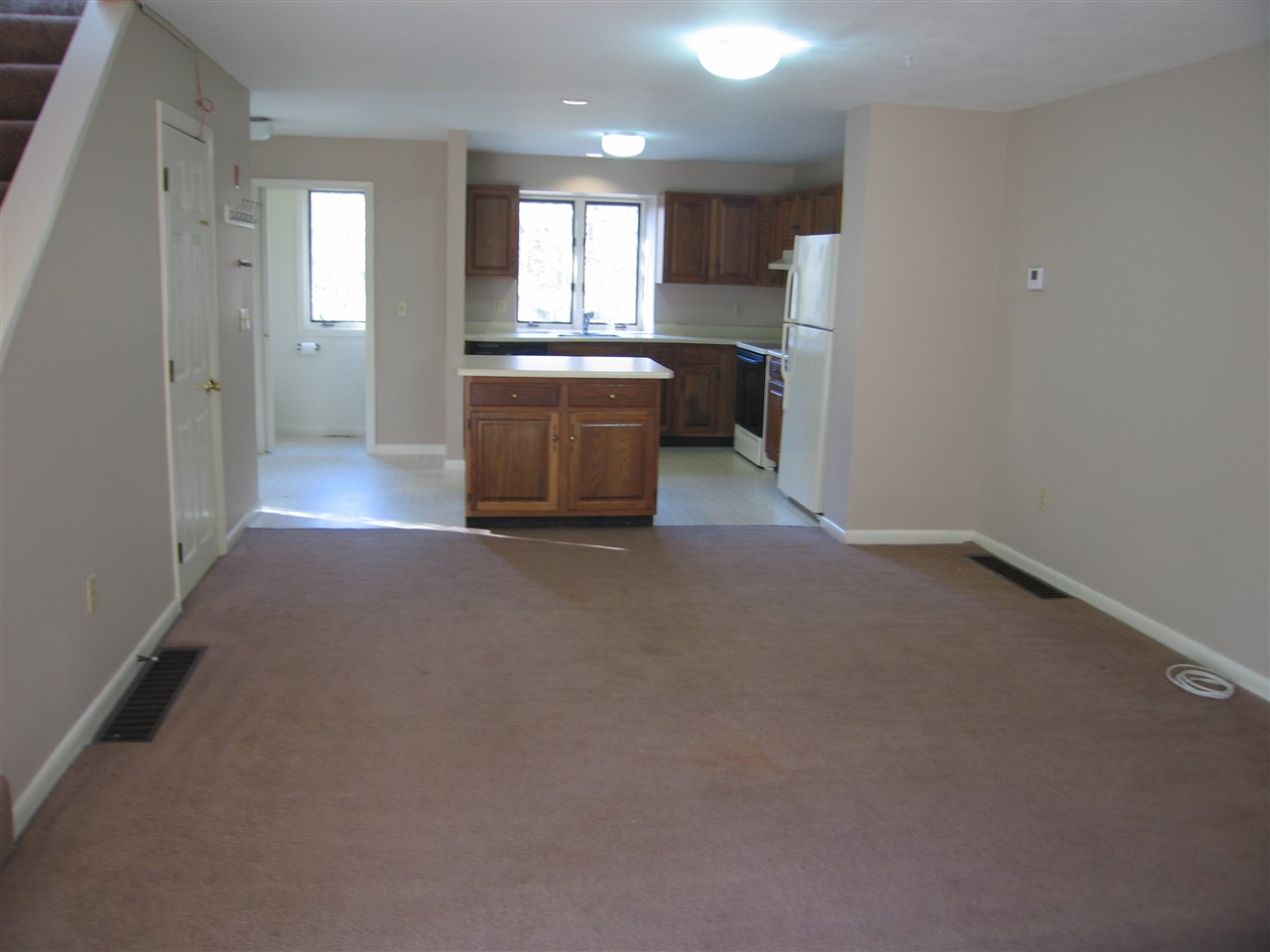 252 Marden Road, Unit B Wilton, NH 03086 - Photo 3 of 25 Gallery Image 3