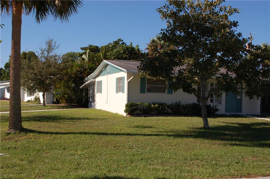 506 Robalo Court Stuart, FL 34996 - Photo 4 of 36 Gallery Image 4
