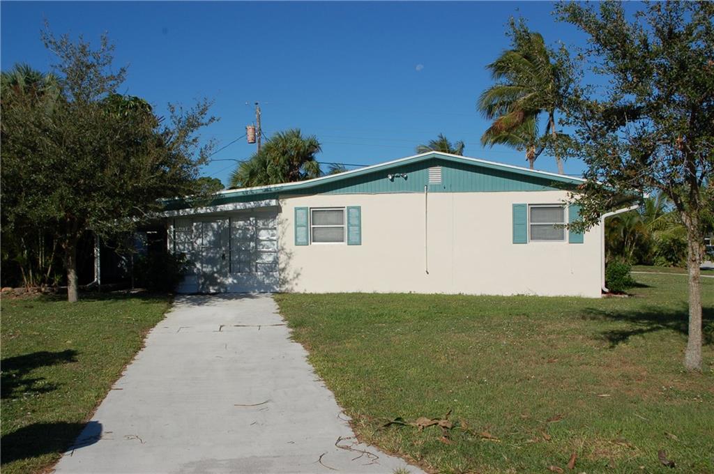 506 Robalo Court Stuart, FL 34996 - Photo 6 of 36 Gallery Image 6