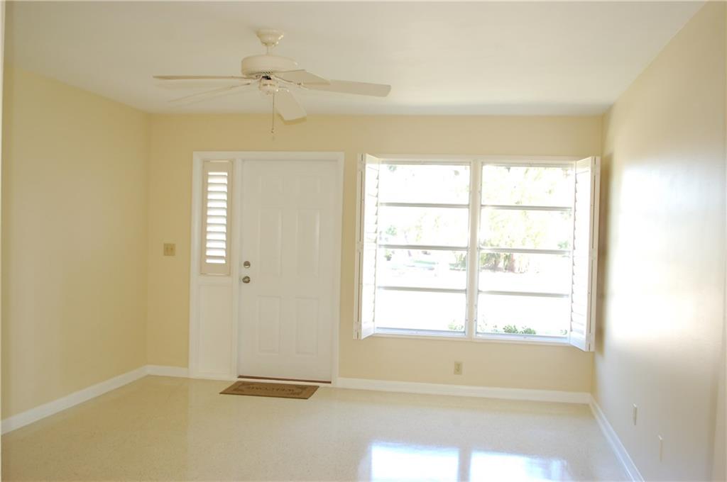 506 Robalo Court Stuart, FL 34996 - Photo 9 of 36 Gallery Image 9
