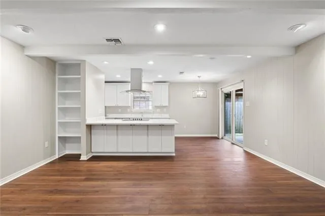 $2,500 | 4712 Southshore Drive, Metairie, LA 70002