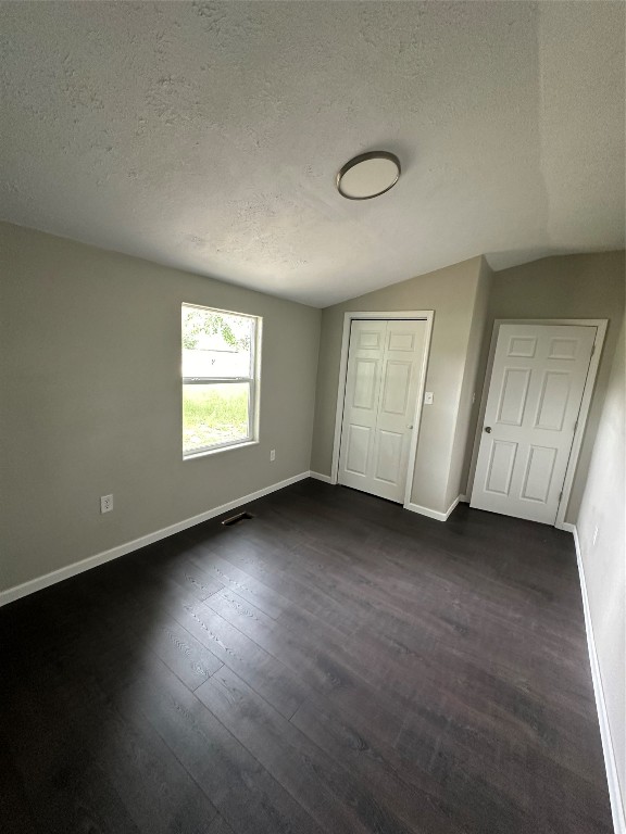 11330 Lakeview Road Brenham, TX 77833 - Photo 13 of 14 an empty room with windows